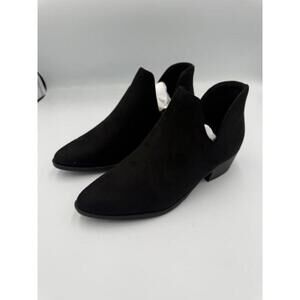 J.Adams 'Levi' Black Suede Ankle Bootie Size 7